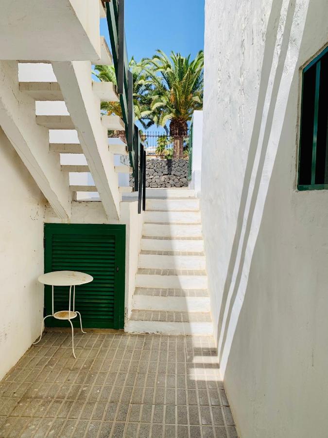 Marina Apartment Tias Bagian luar foto